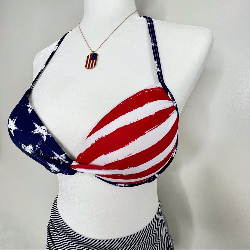 ❌SOLD❌ Xhilaration Stars & Stripes Underwire Bikini Top, Red White Blue, L - Picture 17 of 17